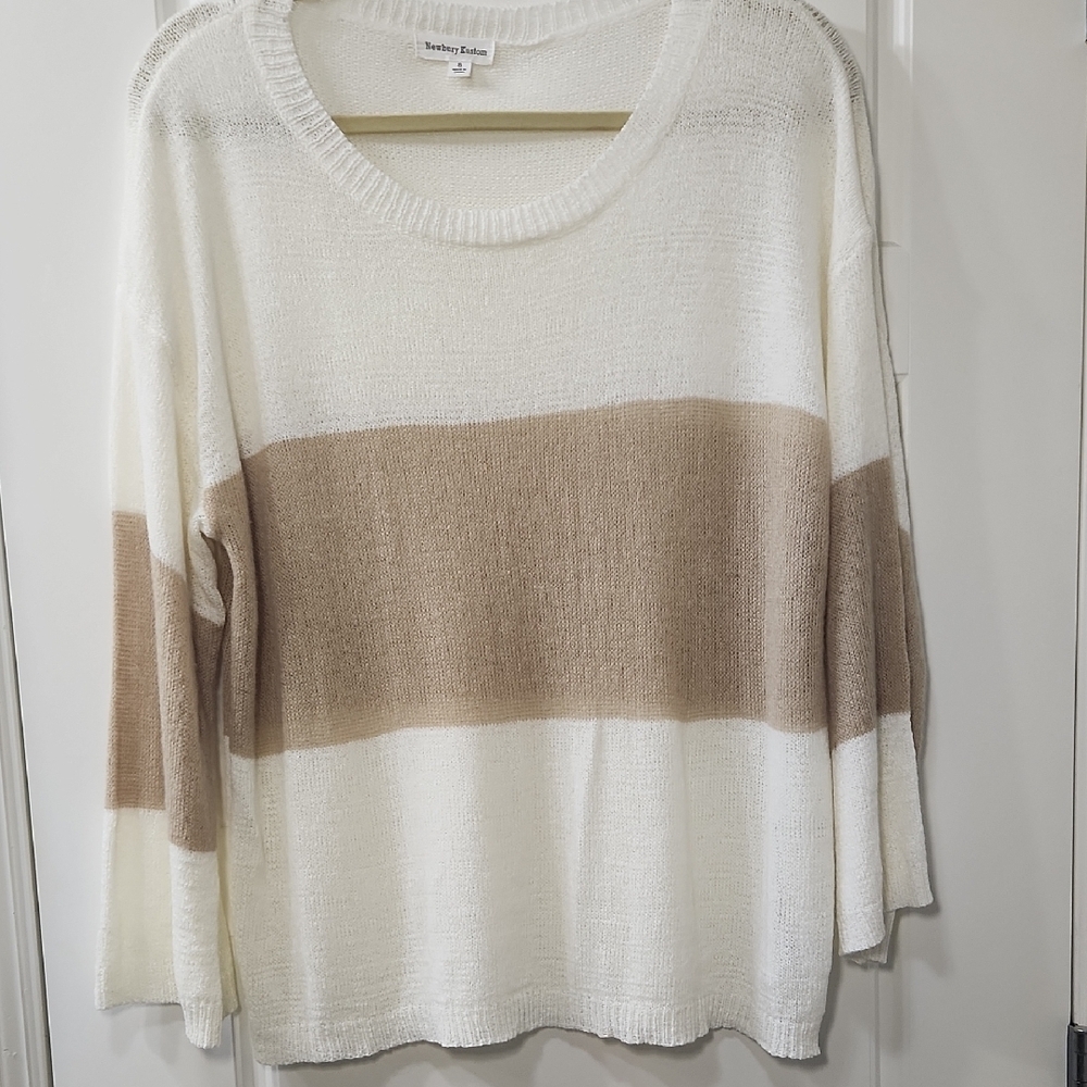 Newbury Kustom Lightweight Sweater Acrylic/Nylon/Wool/Mohair Blend - Small